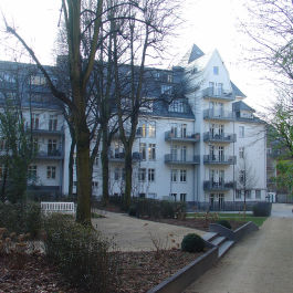 Sanierung der Wohnungsanlagen Hofgarten in Frnakfurt